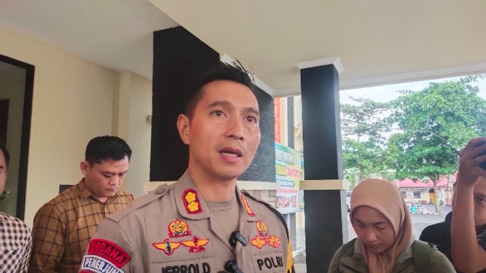 Kapolres Karanganyar AKBP Jerrold H.Y Kumontoy.