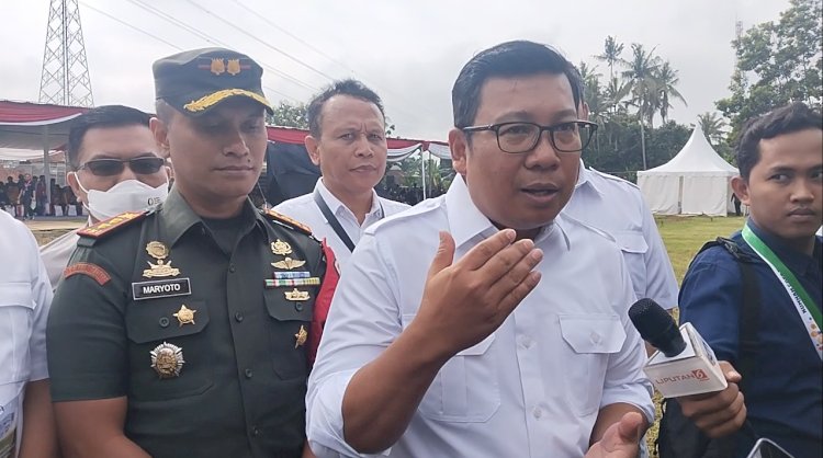 Kepala Badan Pangan Nasional Arief Prasetyo Adi, S.T, M.T Saat Memberikan Keterangan Kepada Wartawan Di Salatiga, Senin (22/1).