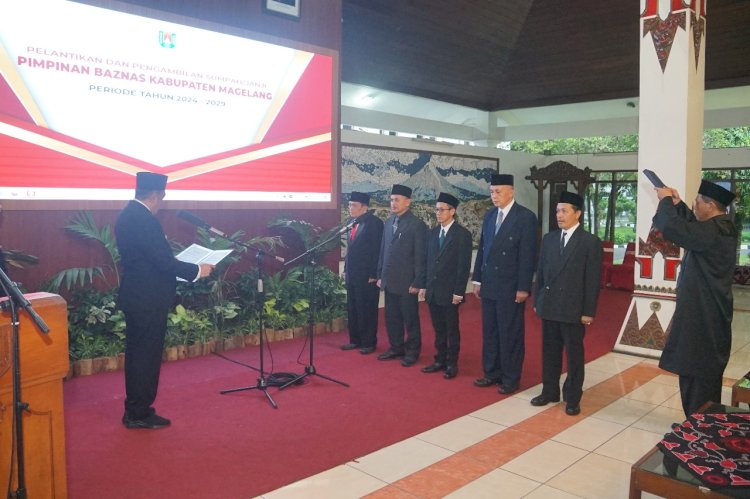 Pimpinan Baznas Kabupaten Magelang periode 2024-2029 yang dilantik Bupati Zaenal Arifin. Dok RMOLJateng