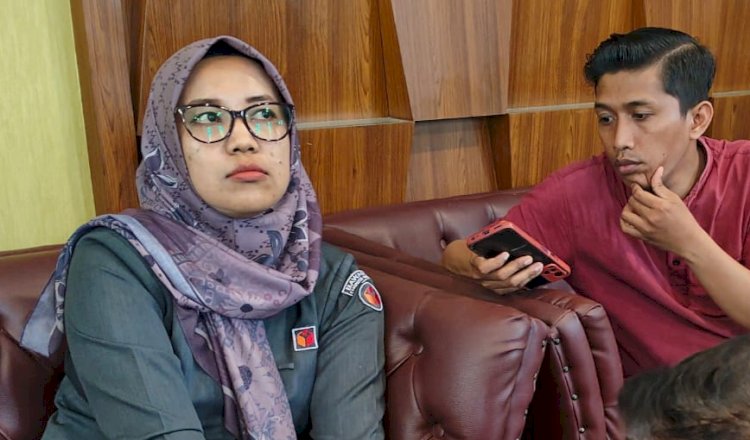 Ketua Bawaslu Grobogan Fitria Nita Witanti saat wawancara, Kamis (25/1). Dok.RMOLJateng