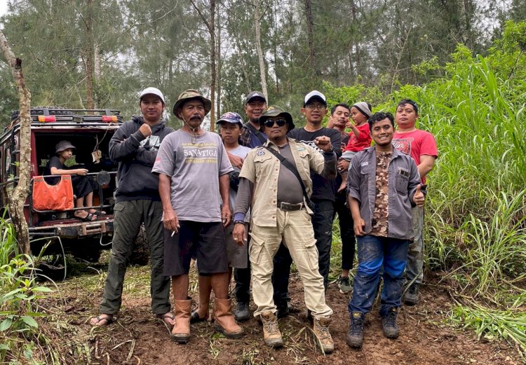 Pengurus IOF Salatiga saat persiapan Satu Pendaki untuk Satu Tumbuhan - 1001 Pendaki Tanam Pohon pada tanggal 4 Februari 2024 mendatang. Erna Yunus B/Dok.RMOLJateng