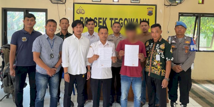 Pelaku meminta maaf kepada masyarakat karena telah membuat dan menyebarkan berita hoaks, Kamis (1/2) pagi. Foto: Rubadi/RMOLJateng