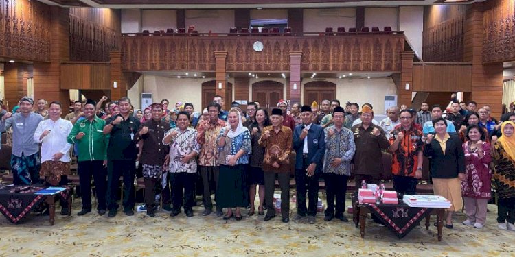 Wali Kota Semarang, Hevearita Gunaryanti Rahayu memimpin agenda Sosialisasi Peraturan Daerah (Perda) No 3 Tahun 2023 Tentang Pemberdayaan Ormas di Ruang Lokakrida Balai Kota Semarang, Kamis (1/2). Dok