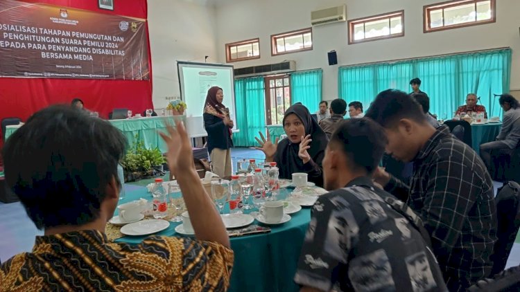 Acara Sosialisasi Tahapan Pemungutan dan Penghitungan Suara Pemilu 2024 Kepada Para Penyandang Disabilitas Bersama Media. Bakti Buwono/Dok.RMOLJateng