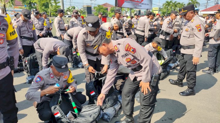 Pastikan Pengamanan TPS Pemilu 2024, Wakapolres Blora Cek Kesiapan Personel, Selasa (12/02). Foto: Rubadi/RMOLJateng