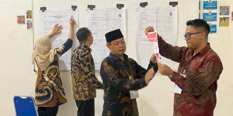  Rekap dan Penghitungan surat suara di TPS Khusus 901 Rumah Tahanan (Rutan) Kelas II-B, Salatiga cukup. RMOL Jateng