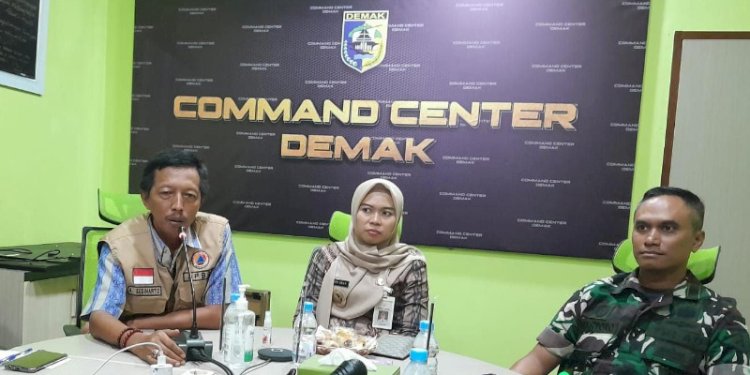 Suasana dalam konfrensi pers terkait penanggulangan banjir Demak oleh Satgas Penanggulangan Bencana Demak, Selasa (20/2). RMOL Jateng