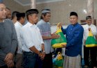 Yasip Serahkan Paket Sembako Ke Mustahik