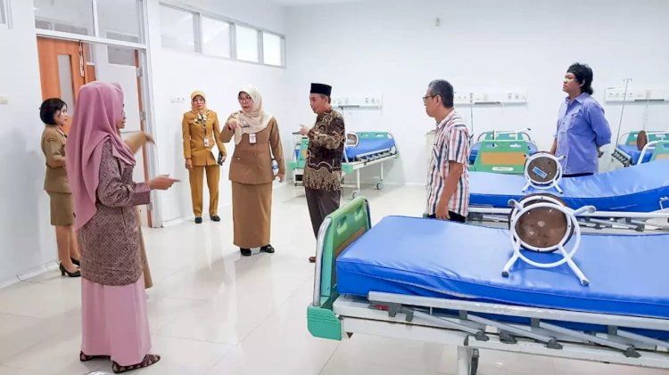 Pihak RSUD RA Kartini Jepara Segera Menambah Tenaga Nakes PKWT Untuk Mengatasi Lonjakan Pasien DBD Yang Dirawat Di RS Setempat. Arif Edy Purnomo/RMOLJateng