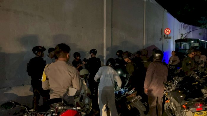 Belasan remaja diamankan polisi saat akan melakukan perang sarung. Dian Tanti/Dok.RMOLJateng