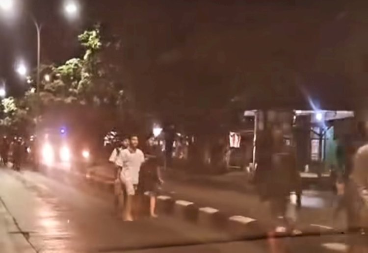 Aksi Perang Sarung Dan Tawuran Para Remaja Meresahkan Masyarakat Di Wilayah Genuk. Dicky A Wijaya/RMOLJateng