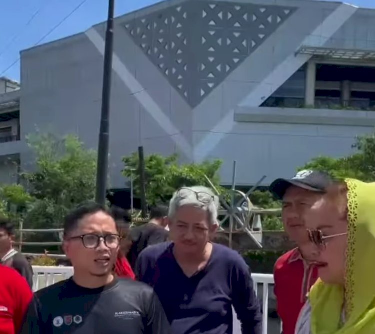 Wali Kota Semarang, Mba Ita Memerintahkan DPU Kota Semarang Untuk Cepat Menyelesaikan Normalisasi Sungai Di Beberapa Wilayah. Dicky A Wijaya/RMOLJateng