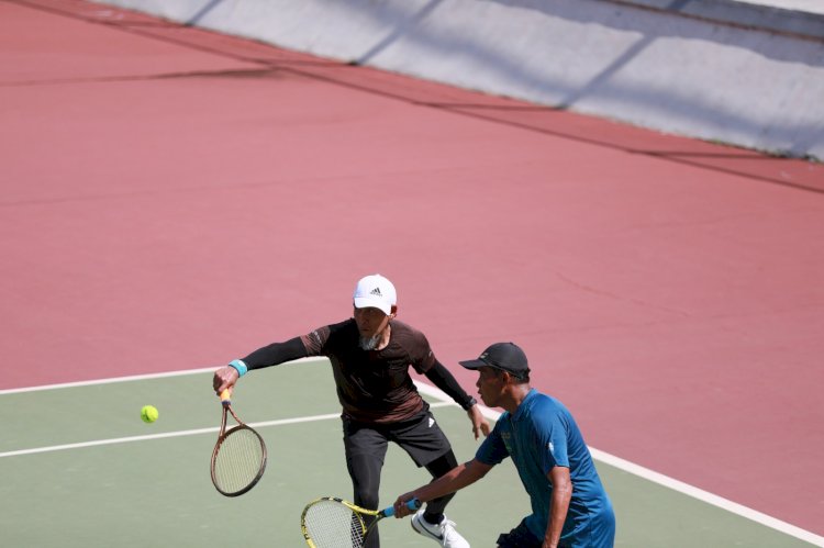 Sebanyak 341 peserta mengikuti Jateng Open Tennis Tournament (JOTT) 2024 di Lapangan Tenis Jatidiri, Kota Semarang, Selasa, (30/4). Umar Dani/RMOLJateng