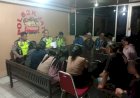 Patroli Keliling Kota Kudus, Polisi Tangkap Lima Pasangan Tak Sah dan Gerebek Pemuda yang Asyik Pesta Miras