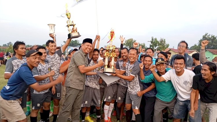 Hingar Bingar Kompetisi sepak bola Dukuhwringin, Kecamatan Slawi, Kabupaten Tegal. 