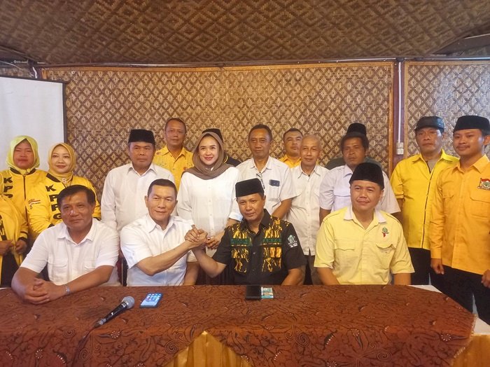 Pertemuan Imam Teguh Purnomo dengan para petinggi Partai Gerindra Kabupaten Purworejo di RM Dargo Pangen, Jumat (17/5) malam. Budi Agung/RMOLJateng
