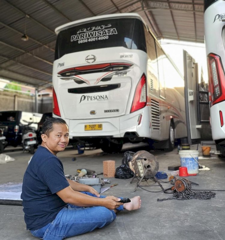 Pemilik PO Bus Pesona Mas Wahid Membagikan Pengalamannya Dalam Mengelola Manajemen Keselamatan Operasional. Dicky A Wijaya/RMOLJawaTengah