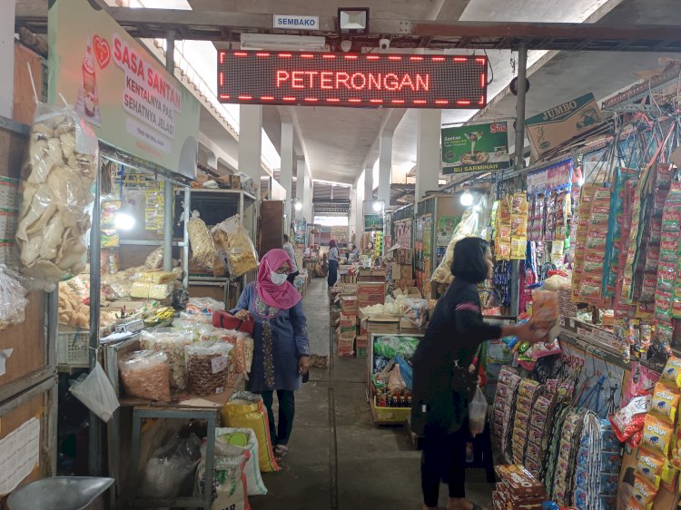 Harga Kebutuhan Pokok Di Pasar Peterongan Normal Akhir Mei Ini. Dicky A Wijaya/RMOLJawaTengah