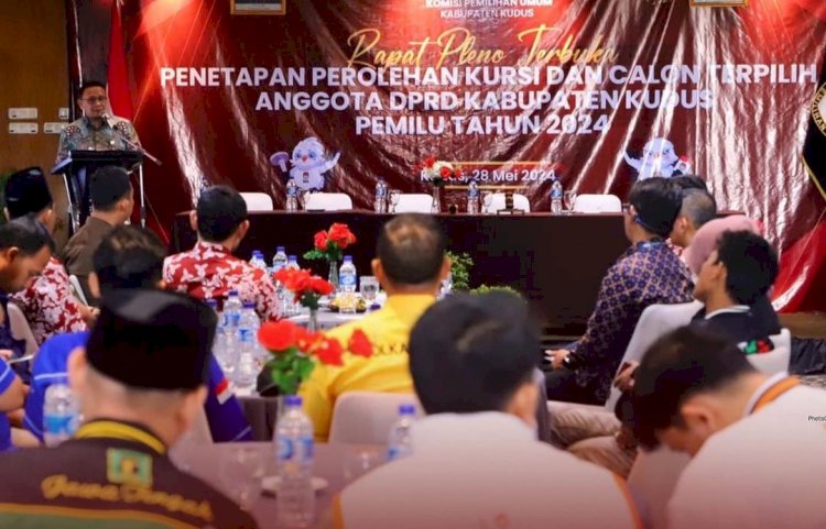 Penjabat Bupati Kudus Muhammad Hasan Chabibie mengapresiasi kinerja KPU, Bawaslu Kudus dan pihak lainnya yang ikut mensukseskan Pemilu 2024. Arif Edy Purnomo/RMOLjateng