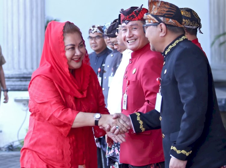 Hasil Survei Terbaru Y-Publica Menunjukkan Bahwa Elektabilitas Hevearitau Gunaryanti Rahayu Atau Mbak Ita Dan Iswar Aminuddin Merupakan Yang Tertinggil Jelang Pemilihan Walikota (Pilwalkot) Kota Semarang. Dokumentasi