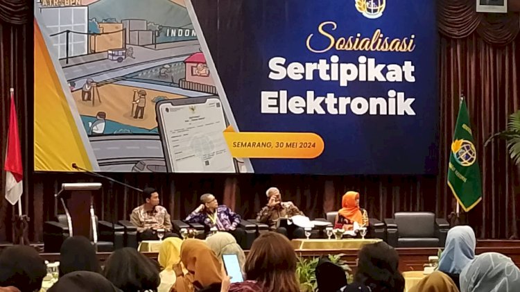 Sosialisasi Sertifikat Elektronik bagi kalangan Pejabat Pembuat Akta Tanah (PPAT), yang digelar oleh Badan Pertanahan Nasional/Kantor Pertanahan Kota Semarang, di Patra Hotel, Kamis (30/5). Soetjipto/RMOLJateng