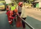 Jalur Pantura Genuk Macet Perbaikan Jembatan Kali Babon, Polisi Tambah Water Barrier Tutup U-turn Sering Digunakan Ngeblong