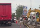 Perbaikan Jalan Majapahit Semarang, Setengah Badan Jalur Di Sekitar Pertigaan Supriyadi Mulai Dikeruk Gunakan Alat Berat 