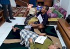 Rekonstruksi : Usai Membunuh, Pelaku Duduk Santai Minum Air di samping Korban