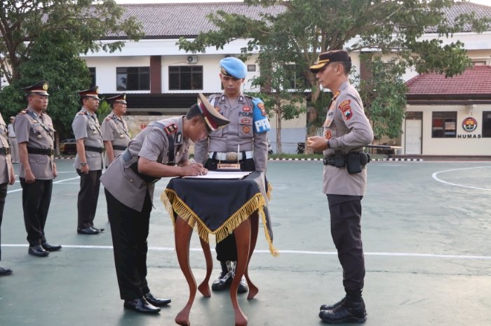 Sertijab perwira Polres Karanganyar di lapangan Wira Satya. Dian Tanti/RMOLJateng