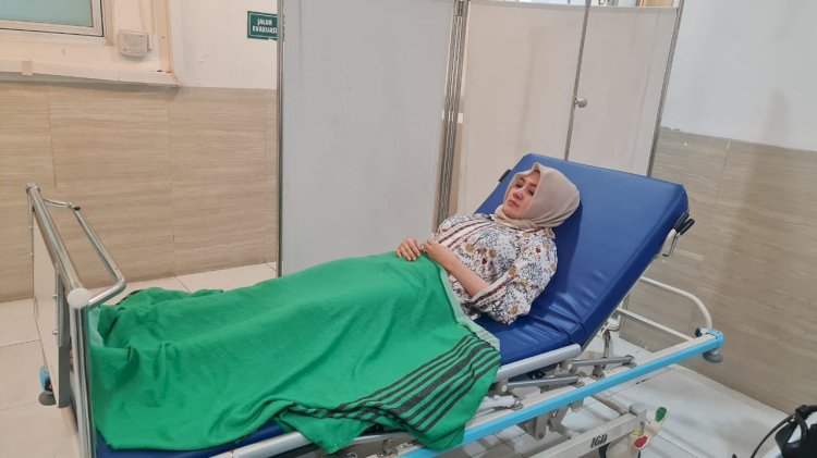 Adya Nurnisa, SH, MKn, Dari Kantor Pengacara LKBH Garuda Yaksa, Mengalami Luka Memar Akibat Pemukulan Yang Dilakukan Oleh Oknum Pengacara Zul. Dokumentasi 