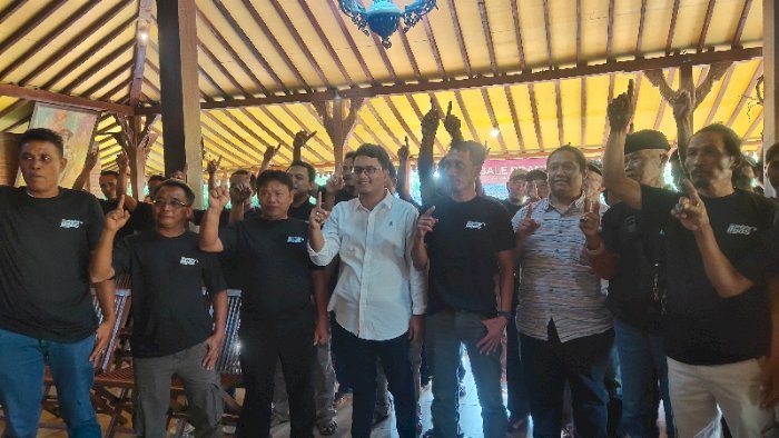 Relawan Sedulur'e Ilyas berasal dari lintas elemen siap menangkan Ilyas Akbar Almadani dalam Pilkada Karanganyar. Dian Tanti/RMOLJateng