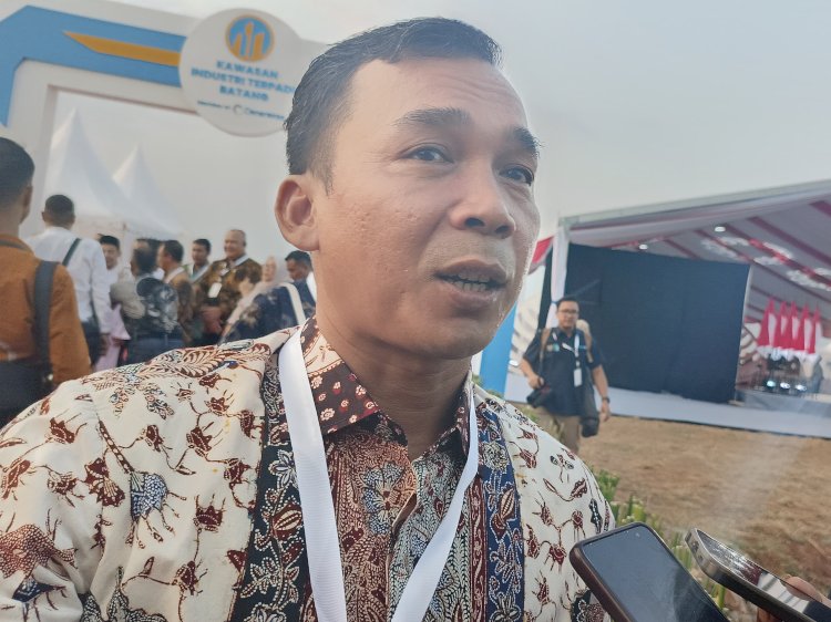 Bupati Batang 2017-2022, Wihaji saat menghadiri peresmian operasional Kawasan Industri Terpadu Batang. RMOL Jateng/Bakti Buwono