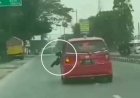 Hadang Kendaraan Diduga Berplat Nomor Palsu, Polisi di Kudus Tersangkut di Kap Mobil yang Melaju