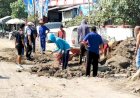 10 Tahun Tak Dapatkan Perbaikan, Anggota DPRD Perbaiki Jalan Dengan Kocek Pribadi