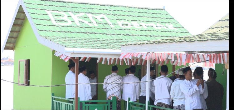 Rumah Baca Apung dari Kemenag Demak untuk warga Timbulsloko Demak. Nungki/RMOLJateng