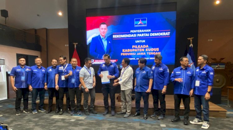 Partai Demokrat akhirnya memberikan rekomendasi dukungannya kepada pasangan Hartopo-Mawahib untuk berkontestasi di Pilkada Kudus 2024.