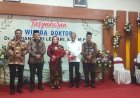 Bahas Literasi Lingkungan Siswa, Guru SMAN I Karanganyar Ini Raih Gelar Doktor 