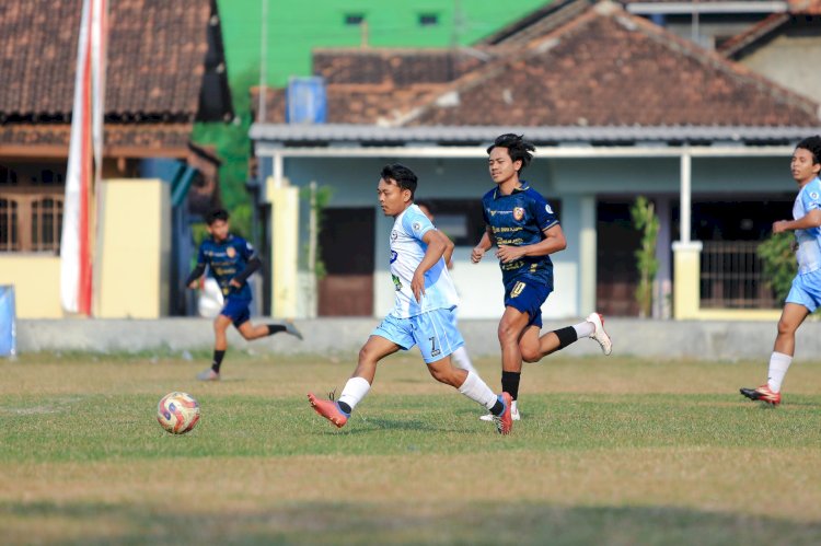  PSB Bacin menggasak tim rivalnya AMN FC Ngembalrejo dengan skor telak 6-1, dalam lanjutan laga Sukun U23 League memasuki pekan ke 15, Minggu (1/9).  