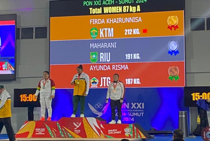Ayunda Risma atlet angkat besi wanita Jateng raih medali perunggu di kelas 87 kg putri. Istimewa