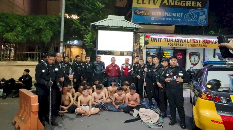 Tim Patroli Perintis Presisi Samapta Polrestabes Semarang berhasil mengamankan puluhan pelaku gangster di Semarang akhir pekan lalu saat libur panjang. Dicky Aditya/RMOLJateng