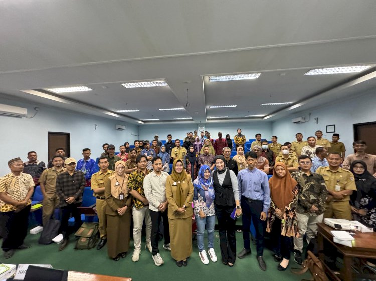 Sosialisasi Dan Pendampingan Pengisian Data Aplikasi SIPARTALI (Sistem Pariwisata Kota Wali) Dilangsungkan Di Ballroom Wakil Bupati Demak, Senin (23/09). Dinparta Demak/RMOLJawaTengah