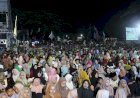 Puluhan Ribu Jamaah Padati Pengajian Gus Iqdam Di Kartasura