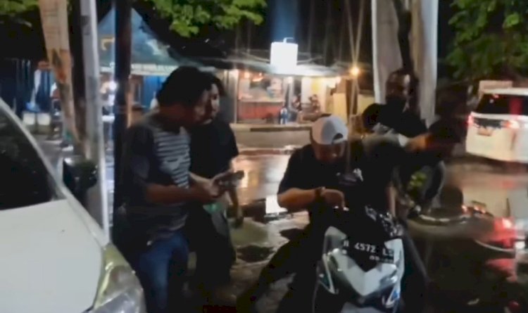 Unit Resmob Polrestabes Semarang Berhasil Membekuk Seorang Pelaku Jambret Yang Dua Kali Melakukan Aksinya Di Dua Tempat Berbeda Di Kota Semarang. Istimewa 