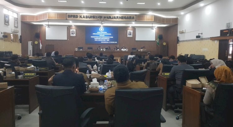 Rapat Paripurna Pembentukan Alat Kelengkapan DPRD Banjarnegara. Arief Ferdianto/RMOLJawaTengah