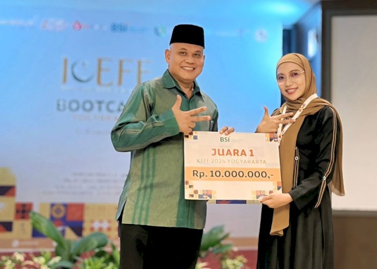 Pelaku Ekonomi Kreatif Muda Demak Di Bidang Fashion, Ulfatun Naja Al Rasyid Berhasil Harumkan Nama Kabupaten Demak Di Kancah Ajang Bergengsi ICEFF (Islam Creative Economy Founder Fund). Istimewa/RMOLJawaTengah