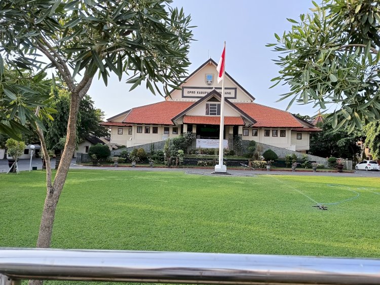 Gedung Dewan Perwakilan Rakyat Daerah Rembang. Dokumentasi