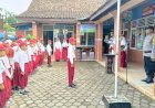 Bhabinkamtibmas Polsek Kalimanah Ajak Siswa Teladani Semangat Pahlawan