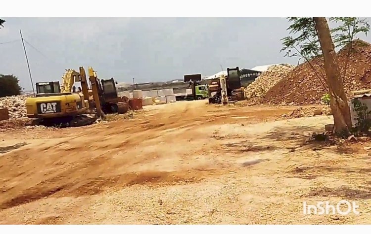 Lokasi penambangan pabrik Kapur di Kajar Gunem yang di protes warga. Istimewa