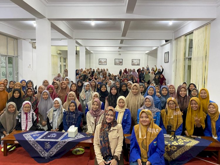 Peringatan Hari Lahir (Harlah) Ke-57 Korps Pergerakan Mahasiswa Islam Indonesia Putri (KOPRI) Komisariat An-Nawawi Yang Digelar Pada Jumat (22/11) Dipenuhi Peserta. Istimewa   
