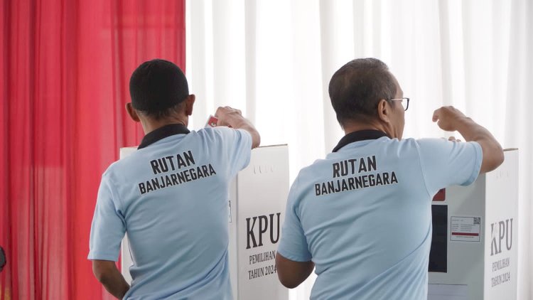 Warga binaan Rutan Banjarnegara, sumbangkan hak pilihnya pada Pilkada 2024. Arief/RMOLJateng